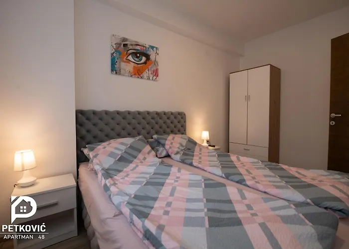 Petkovic Apartmani 48 Vauceri